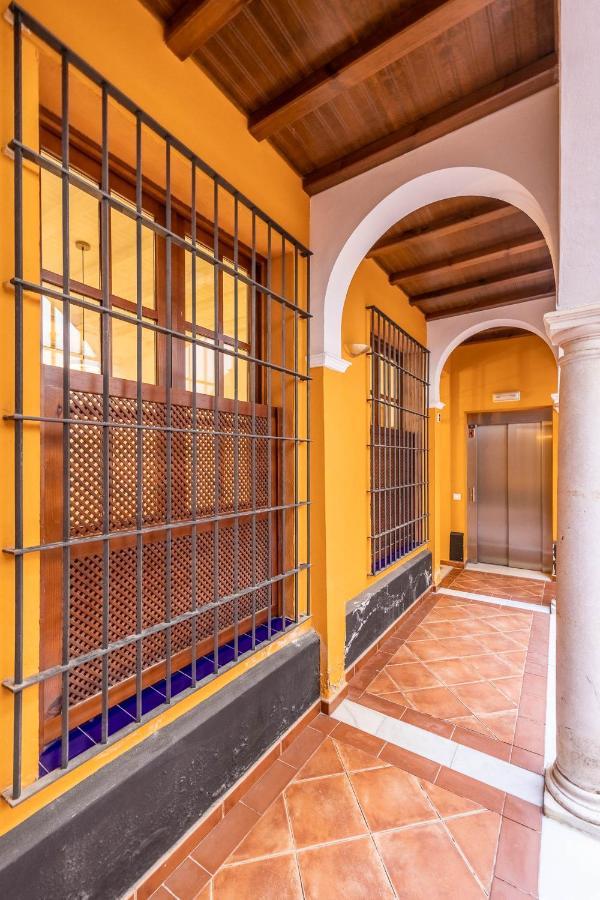 Palacios Malaver Suite Home Sevilla Dış mekan fotoğraf